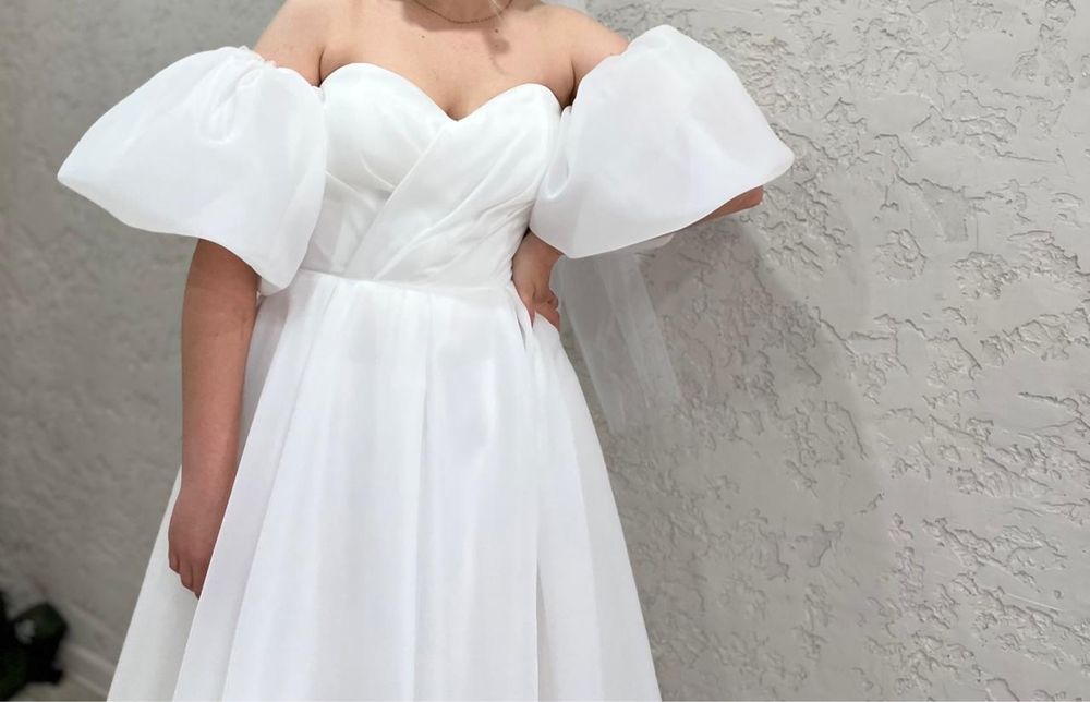 Продам свадебное платье