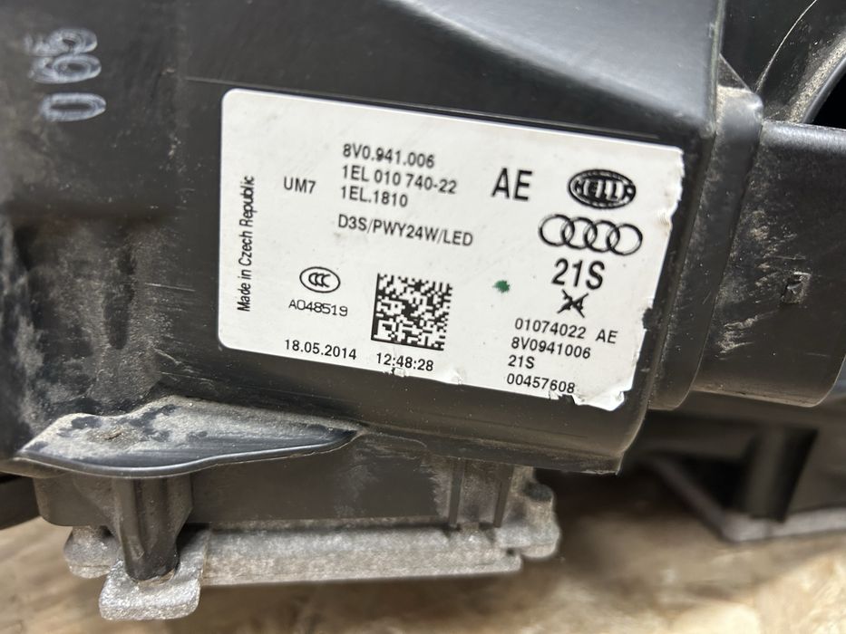 Far faruri Audi A3 8V0 bi xenon 2012-2015 dreapta