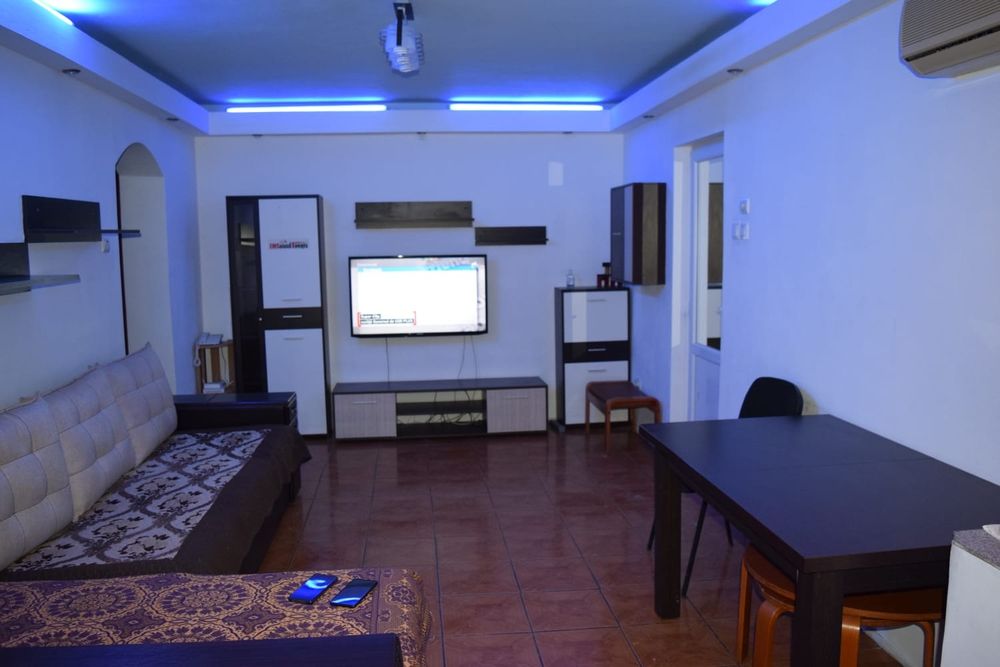 Închiriere apartament .