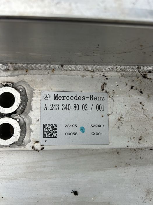 Продавам батерия за Мерцедес EQB-350