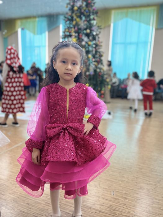 Платье на 8 марта