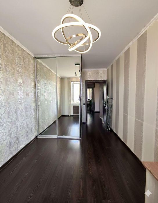 Продаётся 2 ком квартира 60 кв метра