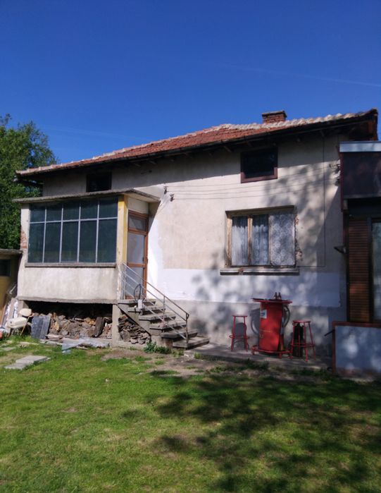 Продава се Къща в с. Червен брег, Област Кюстендил - 80 кв.м за 670 €/кв.м - Снимка #1