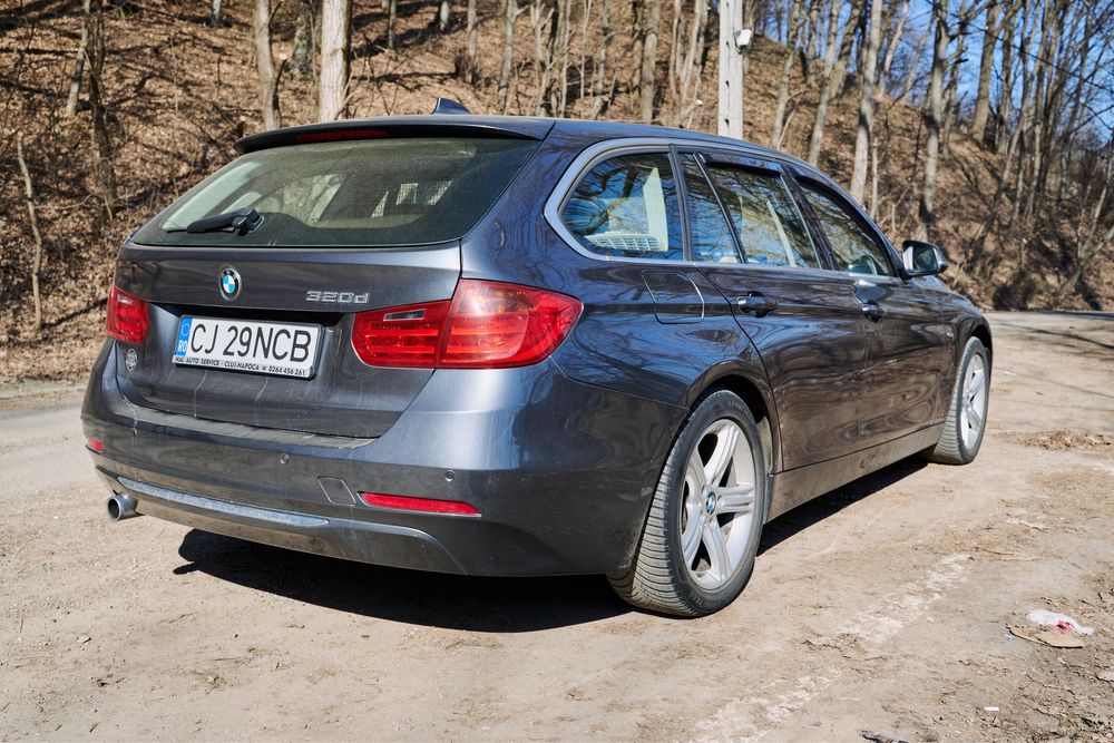 Bmw seria3 F 31 model Luxury automat