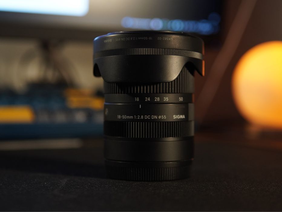 Sigma 18-50 f2.8 contemporary e mount