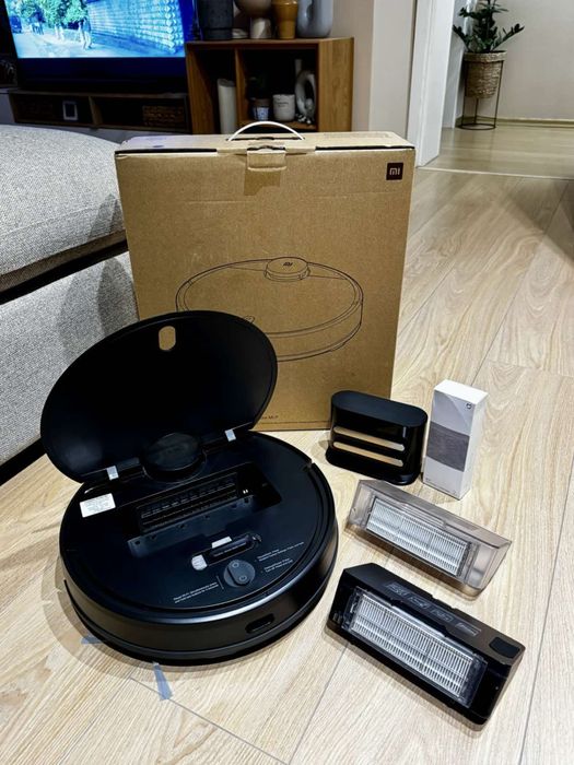 Робот прахосмукачка Xiaomi Mi Mop PRO