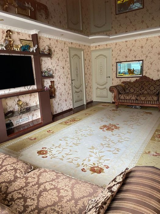 Продается 4-х комнатная квартира