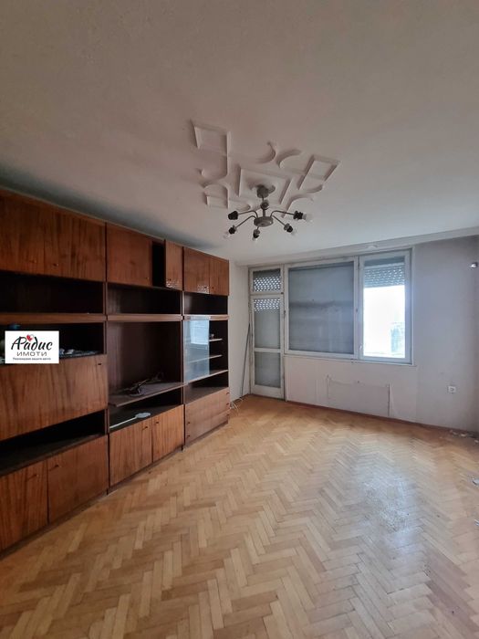 Продава се Четиристаен апартамент в Стара Загора, Център - 98 кв.м за 939 €/кв.м - Снимка #9