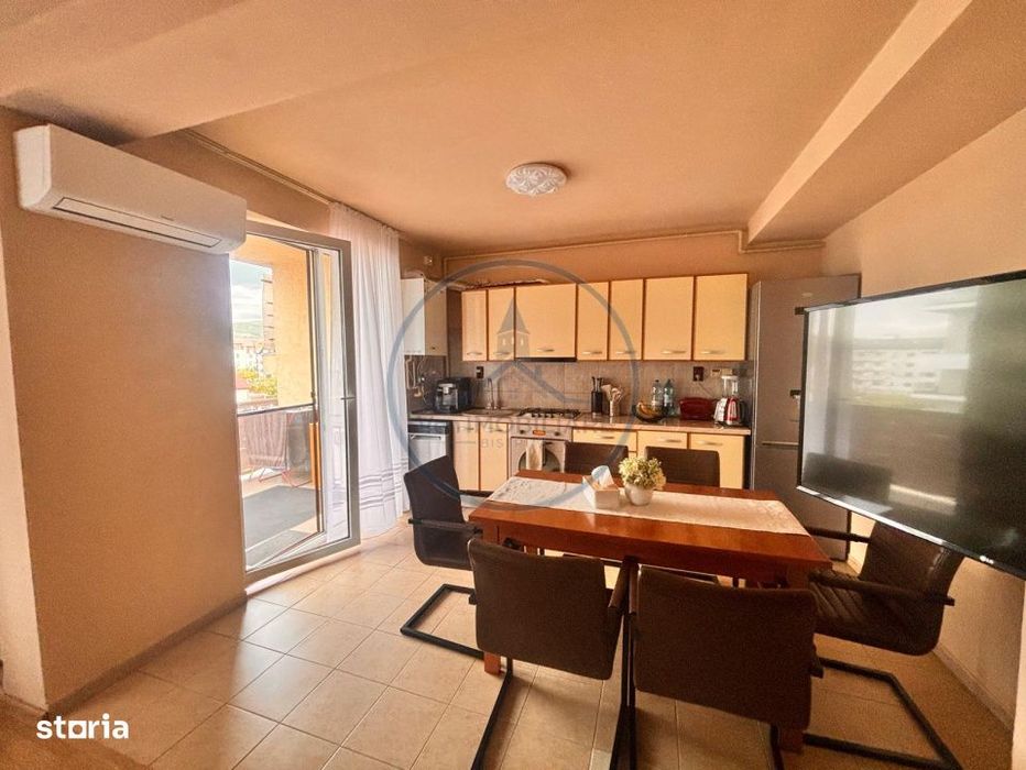 Apartament 3 camere in bloc nou, parcare in CF, zona Libertatii