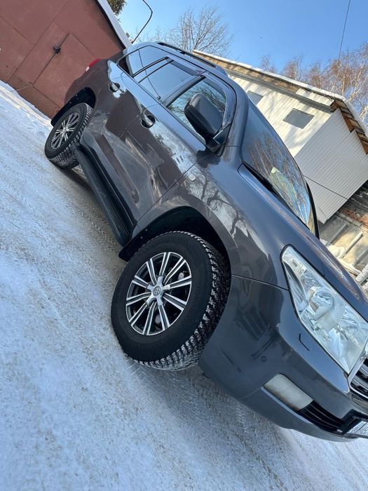 Продам Toyota Land Cruser 200