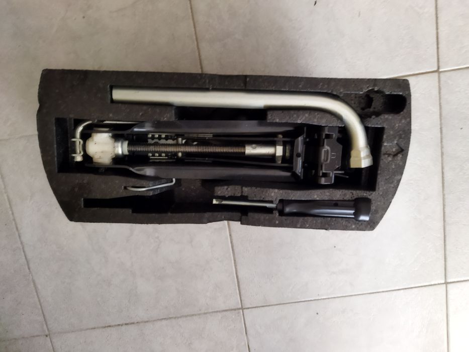 Крик ключ авариен комплект Volkswagen VW Фолксваген Пасат Passat Поло