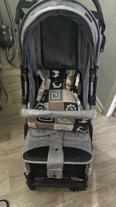 Коляска для детей