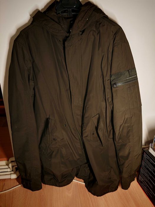 Vând geaca Zara man