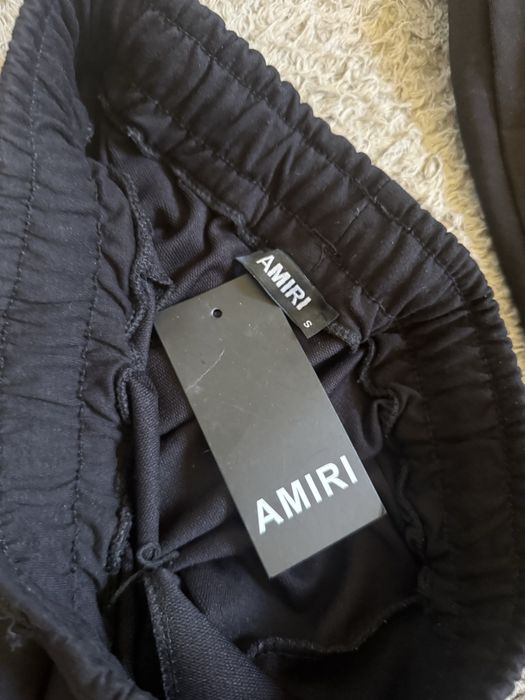 Къси панталони / Бански (Armani , Lacoste , Amiri , Hugo boss )