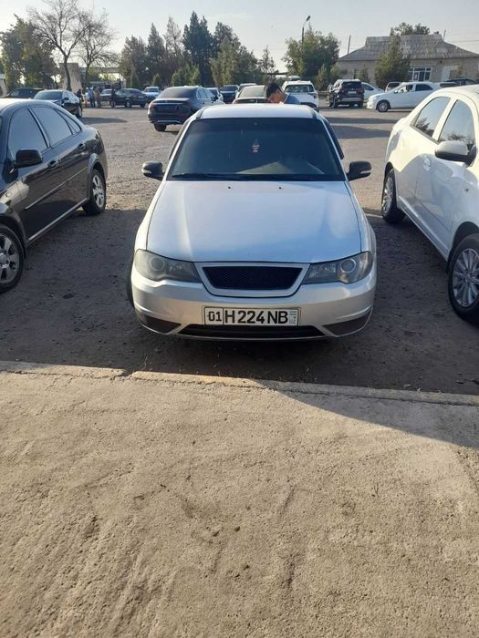 Nexia 2 1.6L sotiladi