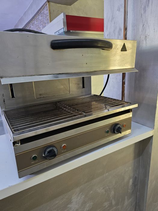 Salamandra aparat mentinere cald