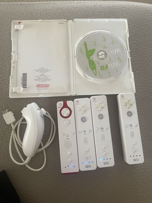 Se vinde Nintendo Wii