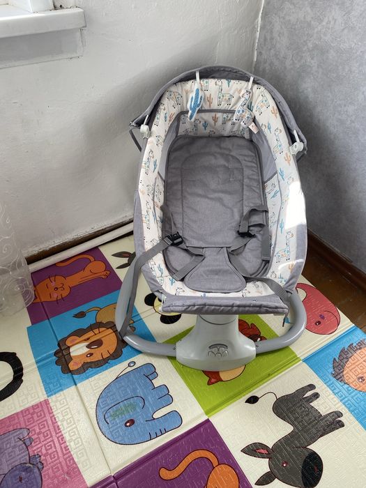 Продам детскую качалку