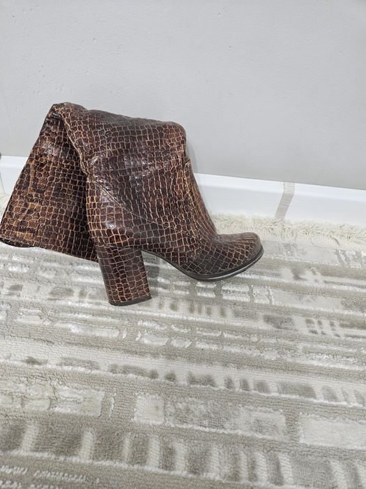 Сапоги кожаные женские