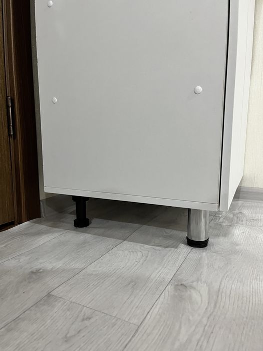 Шкаф продам красивый