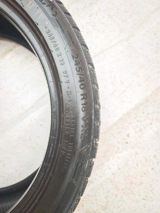 Anvelope 245/40/18 iarna M+S Barum