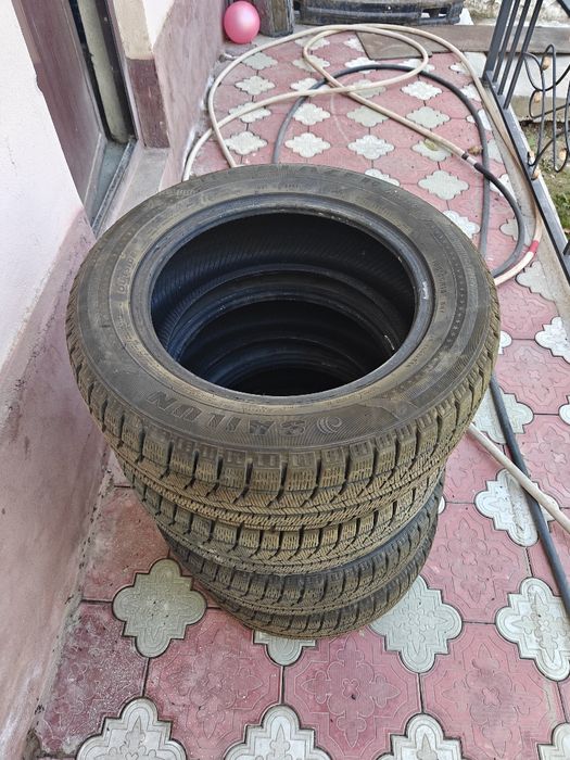 Зимние шины R15 195/60/15