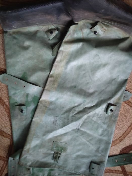 Сапоги болотные продам