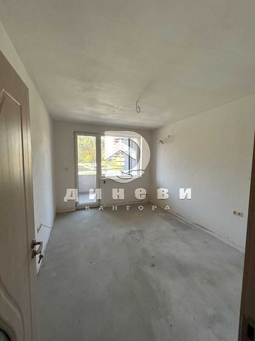 Продава се Тристаен апартамент в Стара Загора, Била - 116 кв.м за 992 €/кв.м - Снимка #7