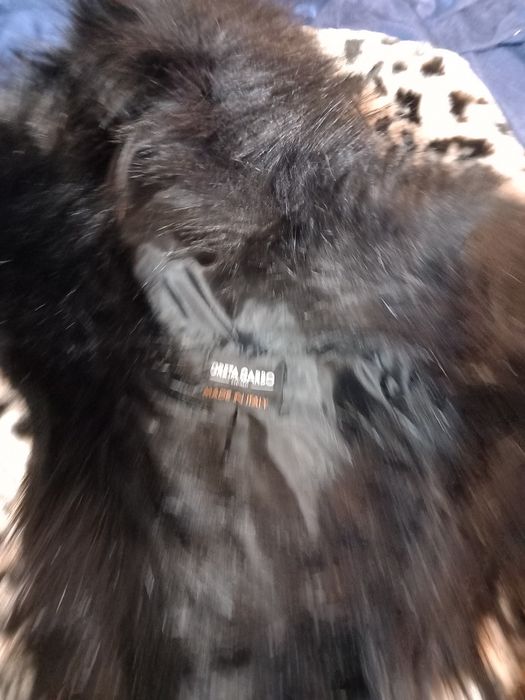 Vând haină de blana animal print