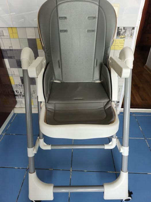 Продам детский стул