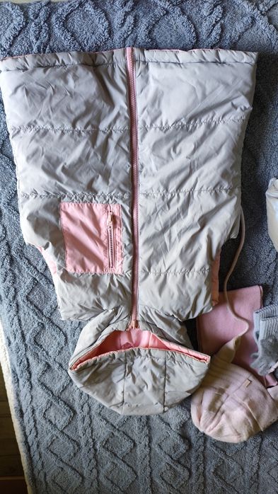 Детский комбинезон и лыжные штаны