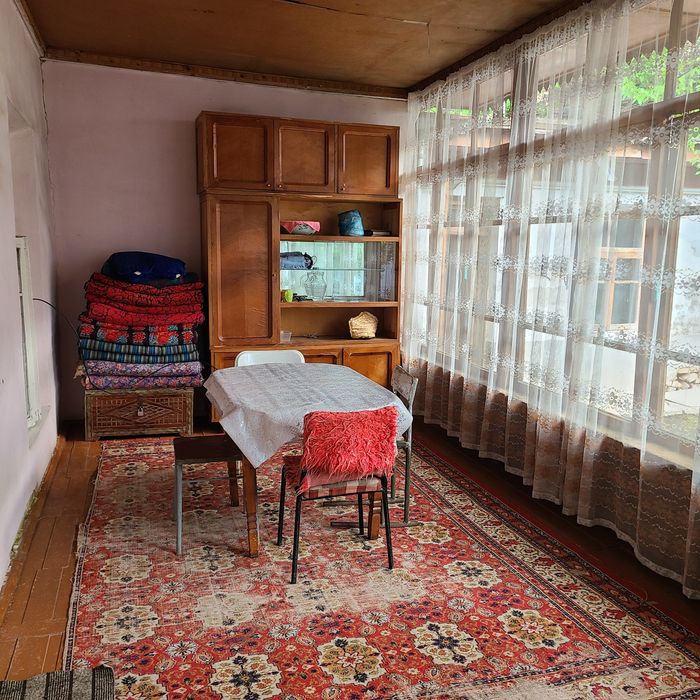 Uy sotiladi. Toshkent shaxrida