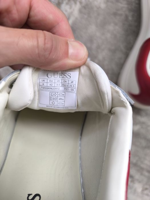 Adidasi Guess / Nike Piele