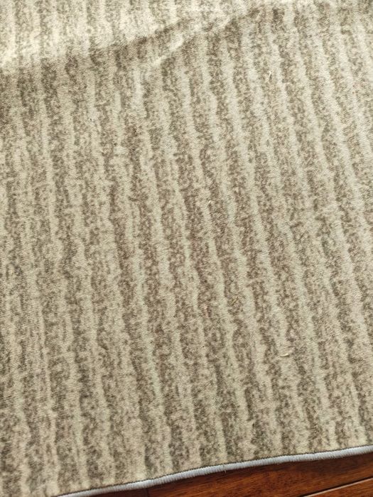 Голям килим 3х4м нов