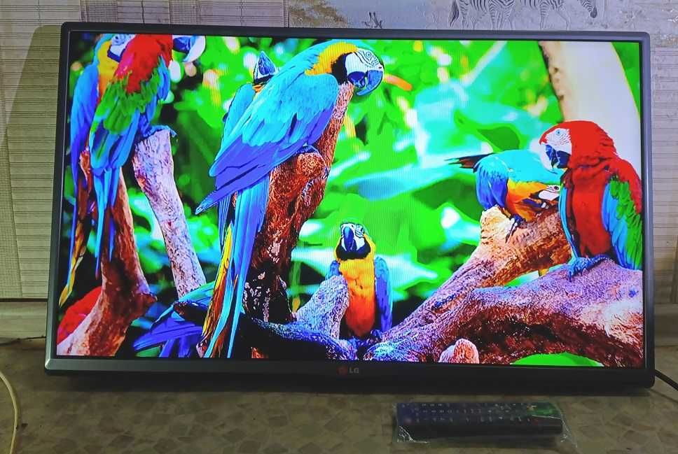 LED телевизор 32дюйма(81см)