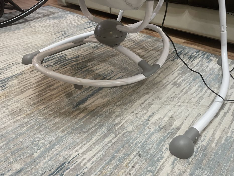 Укачивающий центр, качеля Carrello.