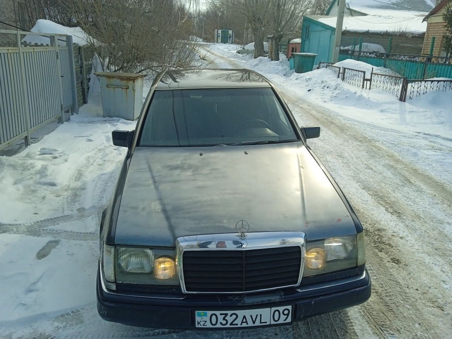 Продам или обменяю мерс 124