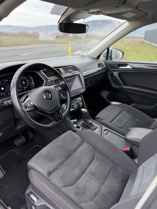 Volkswagen Tiguan 2020 240CP 4x4