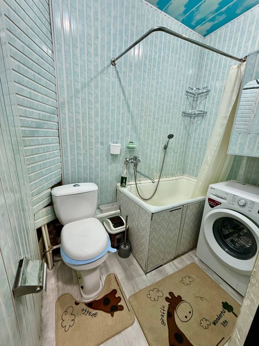 Bez makler Kadisheva 1^2 xonali kvartira ijaraga beriladi