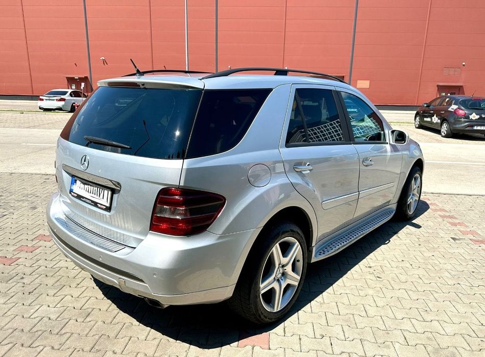 Vand/schimb Ml320d