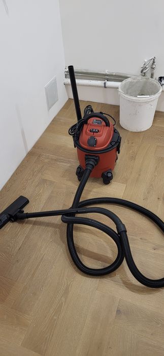 Укладка Паркета ,ламината  .