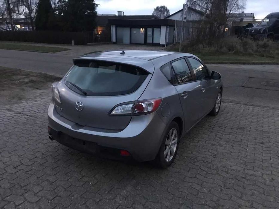 Mazda 3 1.6i 105 к.с 2010г само на части