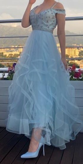 Продам шикарное вечернее платье