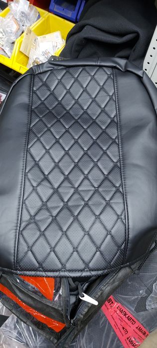 Чехлы экокожа машина Лада