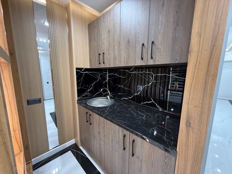 Аренда коммерческой недвижимости  Ц-4 , Алайский, 100м2