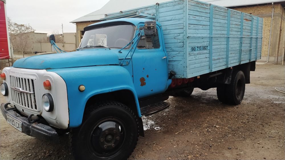 Газ 53 В. 5метрлик.Холати ало ишлаб юрган мошина.