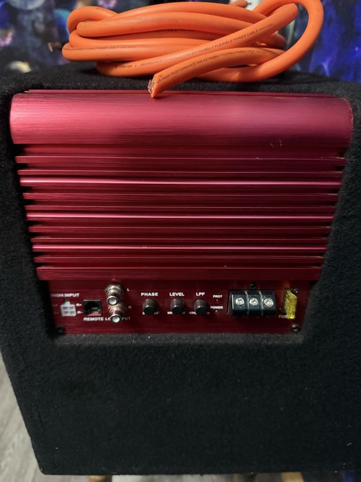 Продам самбуфер в машину