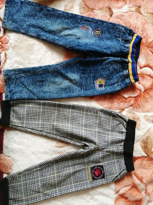 Продам детские джинсы и штаны на мальчика по 500т каждые.