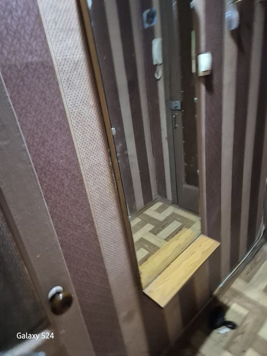 Зеркало в прихожую