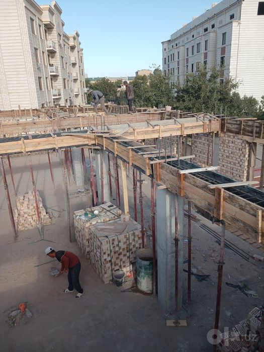 Qurilish sohasida beton,regil,kalonna,gisht,zina,stayashka,blok,tom...